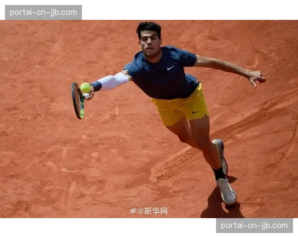 网球ATP1000迈阿密站：阿尔卡拉斯直落两盘夺冠，背靠背夺大师赛冠军